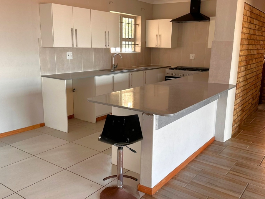 3 Bedroom Property for Sale in Wavecrest Eastern Cape